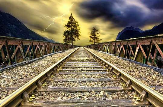 2018 sunset railroad tracks