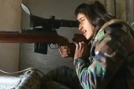 How Women Wage War – A Short History Of IS Brides, Nazi Guards And FARC Insurgents