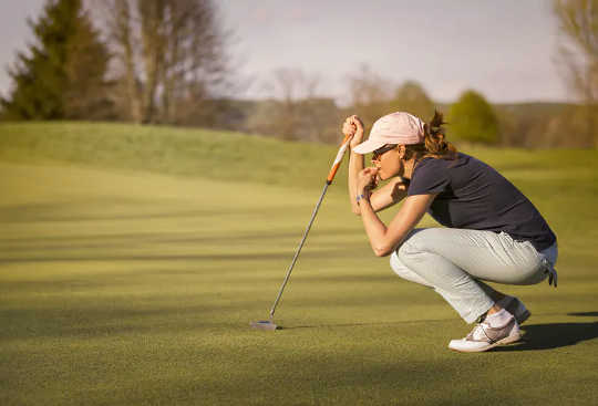 How Successful Golfers Stay Focused On Those Crucial Shots