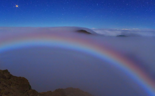 Mars and a Colorful Lunar Fog Bow," by Wally Pacholka 