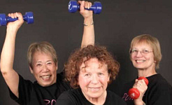 Older Adults Who Lift Weights Live Longer