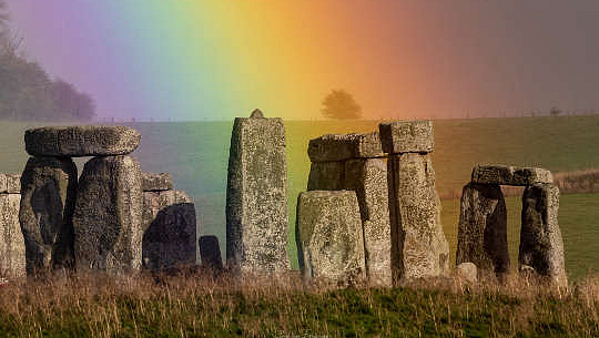 Rainbow over Stonehenge on November 9, 2022